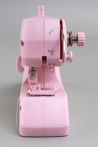 缝纫机家用电动手持小型裁缝机迷你老式手工简易缝纫机