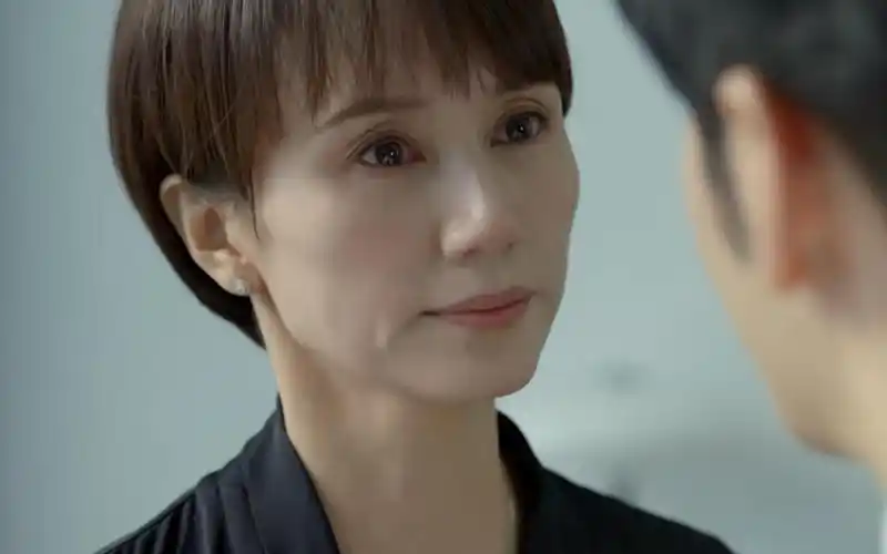 玫瑰之战:袁泉最霸气一句的台词火了,无数情侣抢着效仿,太真实