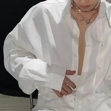 高冷部位男头-男生头像 - 壁纸之家