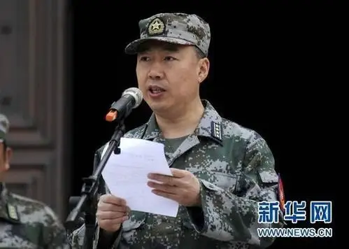 空军指挥学院副政委陈辉宣布开训命令.胡昀 摄