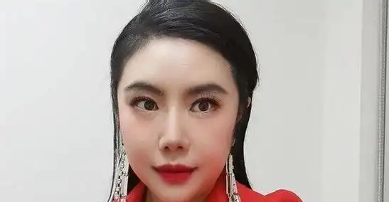 那英辛苦守国门,纪敏佳申请出战遭网友质疑能力弱,气得发文回怼