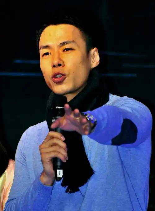 北京电视台主持人的风采.