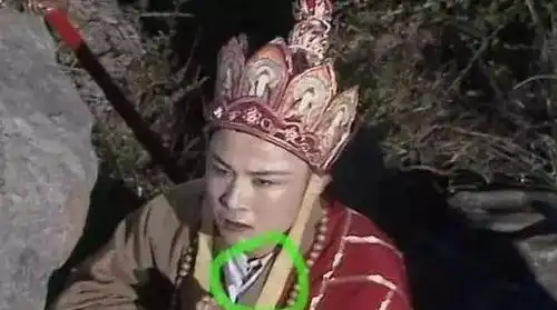 组图|红红火火,节庆用品市场升温