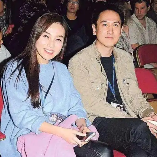 汤臣集团公子汤珈铖,父亲去世留上海133套房,一套市值2亿