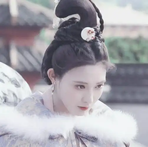 东宫彭小苒二传注明dt杨启乐