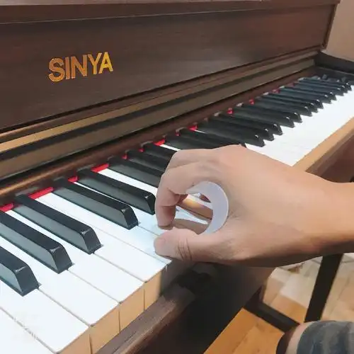 古筝钢琴手型矫正虎口儿童学生练指神器硅胶手指练习器