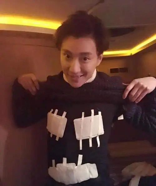 乔任梁遗照在线观看-乔任梁遗照免费阅读  第16张