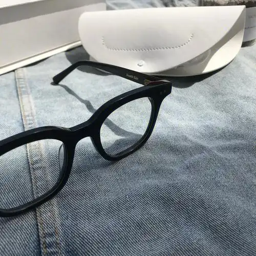 敲好戴的近视眼镜出门就被问啊啊啊