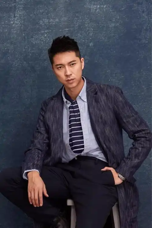 王雷的话似乎有些收不住,"我想要做一个真正能塑造人物性格的演员