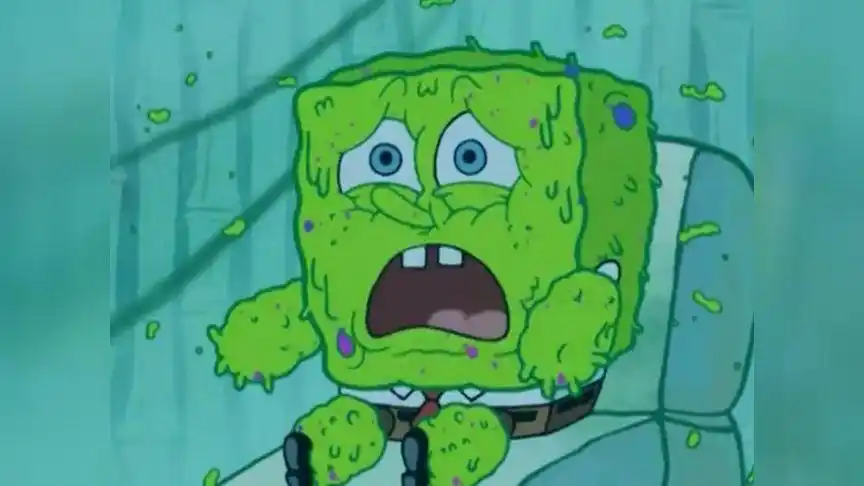 《海绵宝宝》天呐,浑身长满绿毛得海绵宝宝原来这么恐怖,太吓人