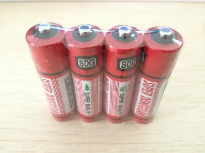 sdg红色5号1.5v aa干电池 适合各种电动玩具 4颗一组
