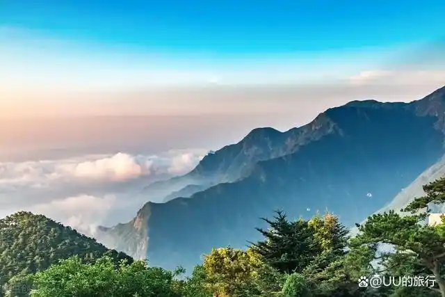 在广袤的中华大地上,遍布蜚声中外的山景,其中一部分还被列为世界自然