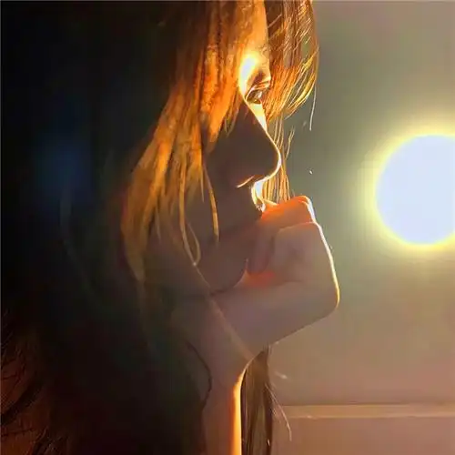 唯美个性的女生头像