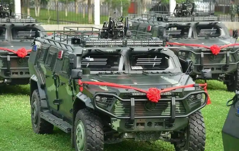 报告首长东风猛士新型反恐突击车已列装完毕