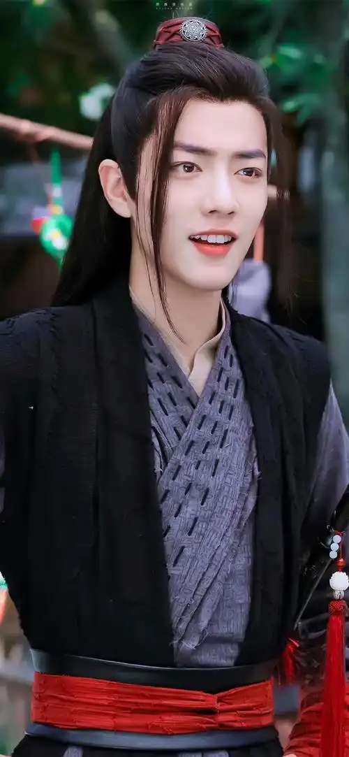 肖战不赶路感受路##肖战陈情令人物曲上线五周年##肖战