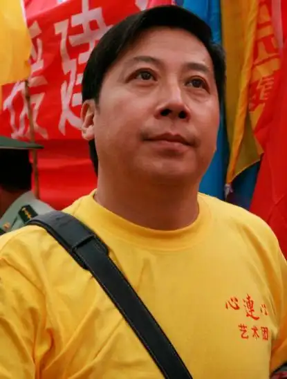 梦鸽的前夫是谁梦鸽前男友魏金栋绯闻简介