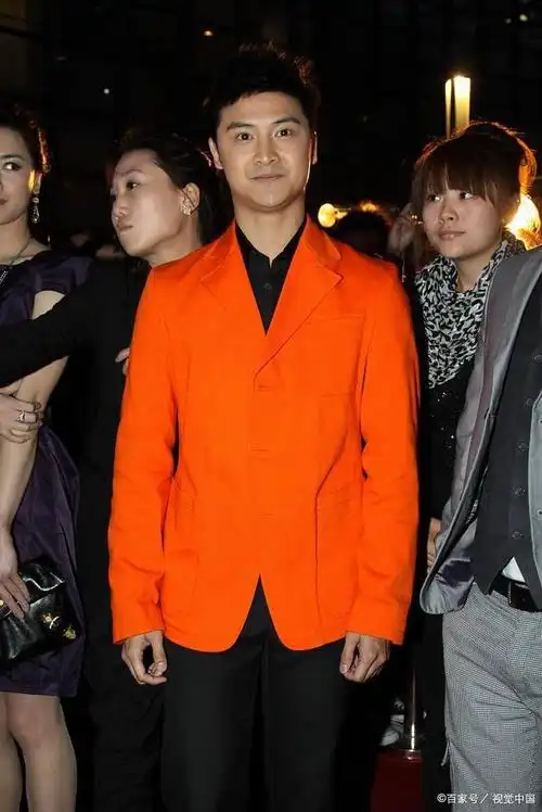 14岁森碟五官和田亮复制粘贴,身材完全不输老爸