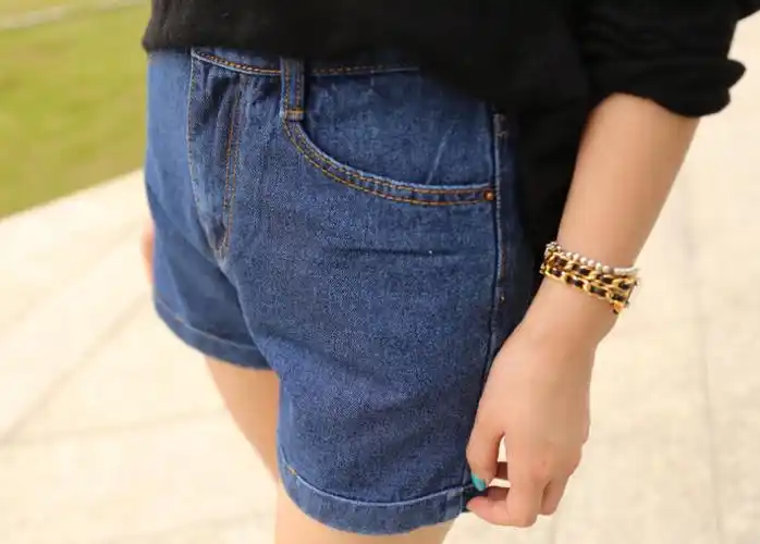 独家定制 超特价 人手必备 中高腰深蓝色牛仔短裤