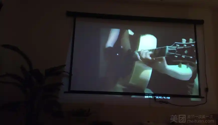 卧室是套间我们这些不爱看电视的有投影真的特浪费