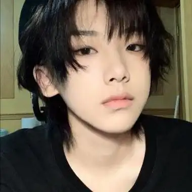 微信头像大学男生 男生头像图片大全 -【爱个性】