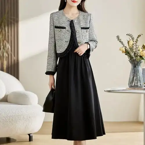 休闲花边拼接气质套裙两件套女装 套装 2024春秋季 - 女装/女士精品