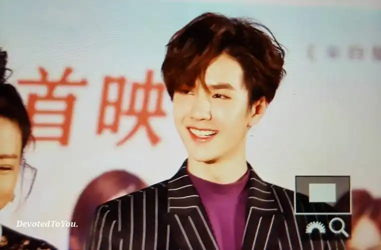 治愈系王一博的括弧笑