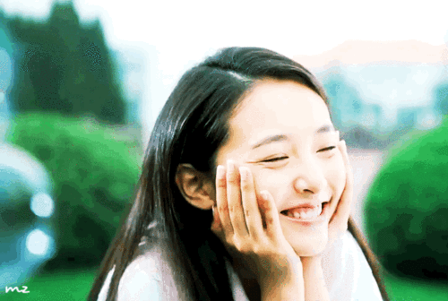 果然没错爱笑的女生运气不会差杨幂笑起来好美赵丽颖甜到齁