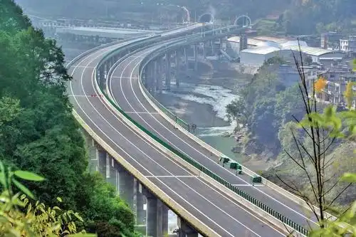 business - 中交一公局集团有限公司_国家大型公路工程施工总承包特级