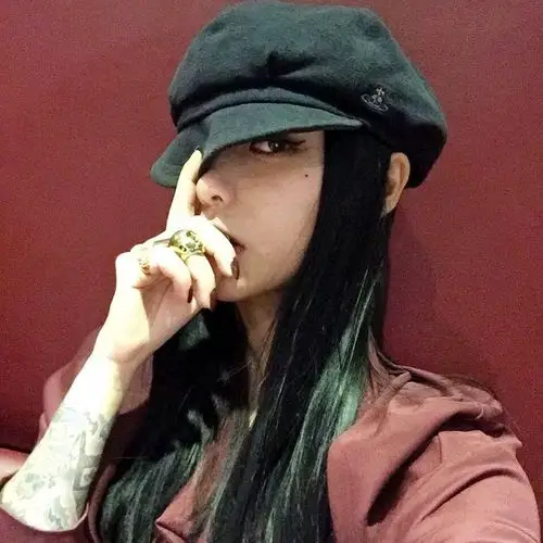 纹身女头 女生头像