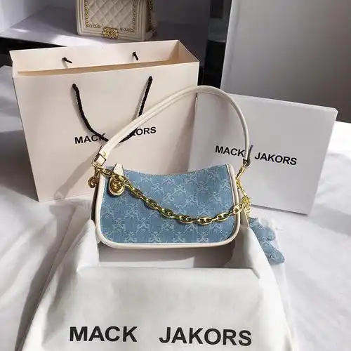 姐妹们哪个好看