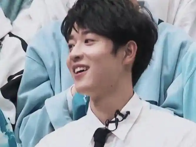 那赤诚的热爱 在我这永不落幕【吴宇恒】