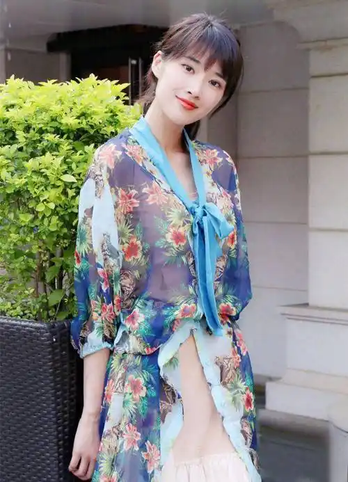 当红女星奚望:爱继父也爱生父,离婚最对不起年幼的女儿_茹萍_刘之冰