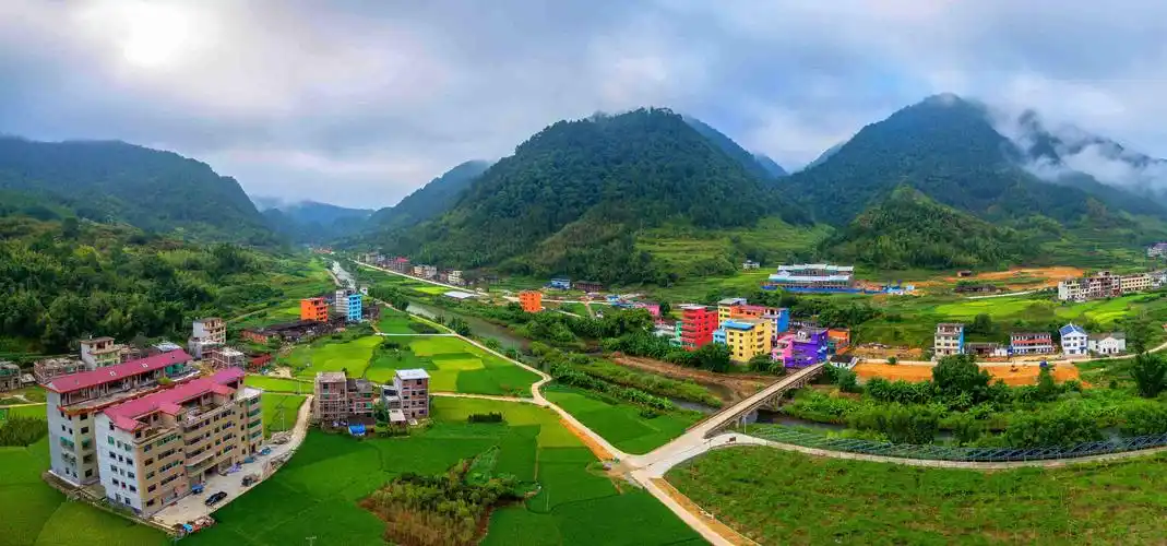 p>华兴镇,隶属于福建省三明市大田县,地处 a target="_blank" href="