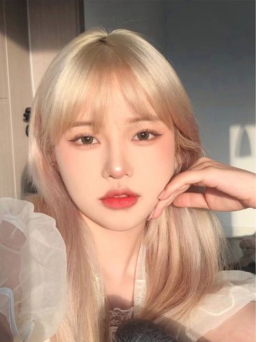 主播女团lisa同款甜美可爱浅白金色自然逼真长直发假发jk全头套奶茶