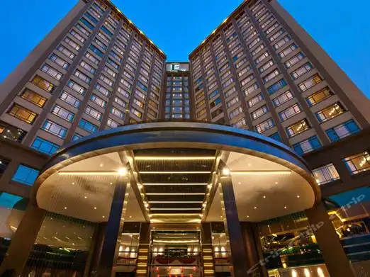 p>吉隆坡国会大厦酒店位于吉隆坡,是家3星级酒店. /p>