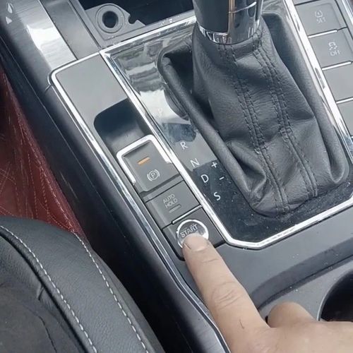 大众16款帕萨特改装一键启动无钥匙进入遥控蓝牙手机控车预冷预热