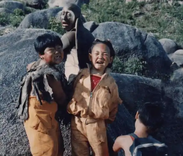 36岁"小龙人"分享30年前的演出道具,如今已加入洪家班