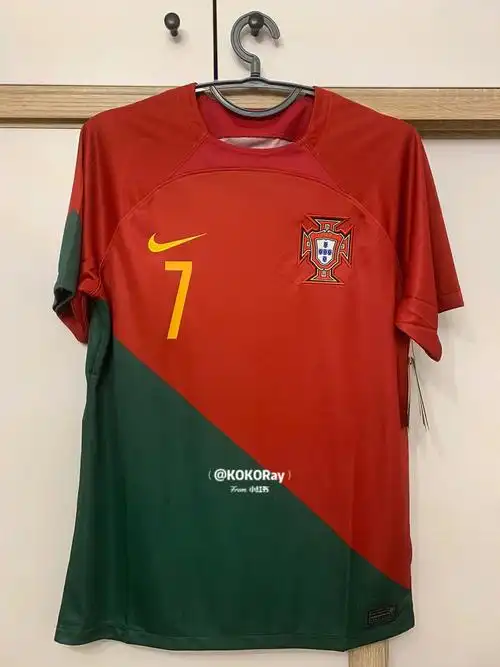 葡萄牙主场球衣到着