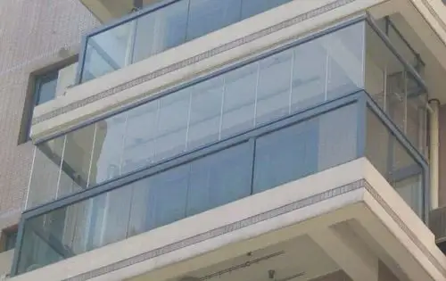 专业制作无框阳台窗,高档无框阳台窗,8mm透明钢化玻璃