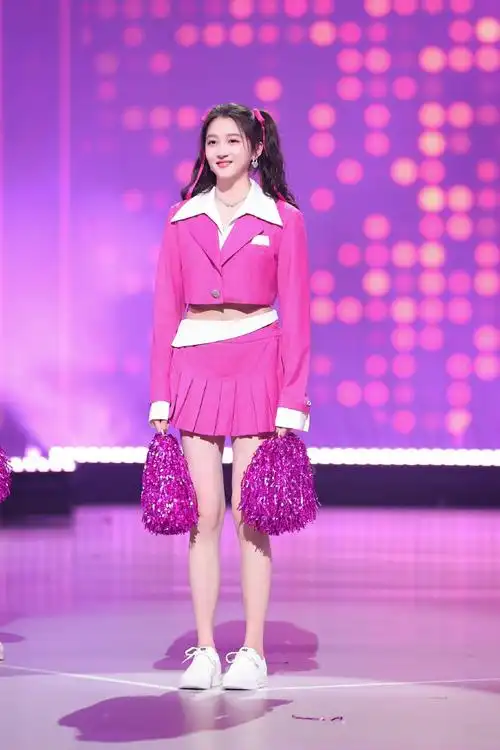 关晓彤王牌对王牌