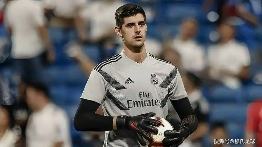 太乱了皇马门神撬前妻闺蜜库尔图瓦抱得美人归内马尔出局