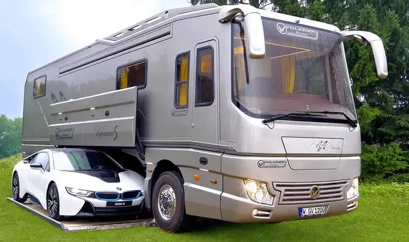 盘点全球15辆顶级豪华房车,简直就是开着豪宅去旅行!