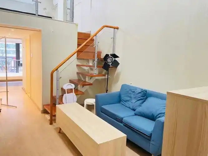 彭埠地铁口 东亚新干线loft两室一厅  3400/9715 最后一套#好房