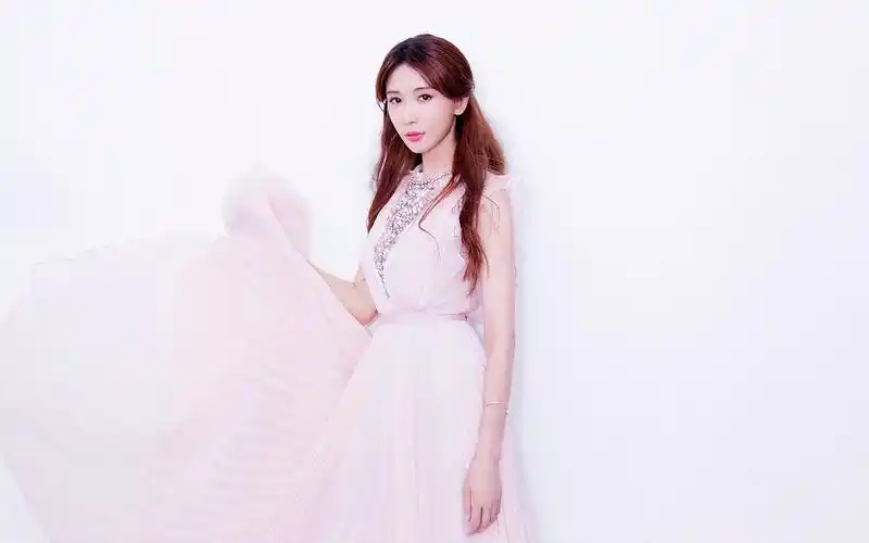 回顾林志玲我这辈子正确的决定就是在47岁高龄为日本丈夫生子