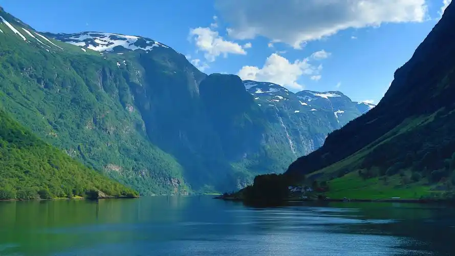 挪威纳柔依峡湾风景桌面壁纸高清大图预览1920x1080_风景壁纸下载_美