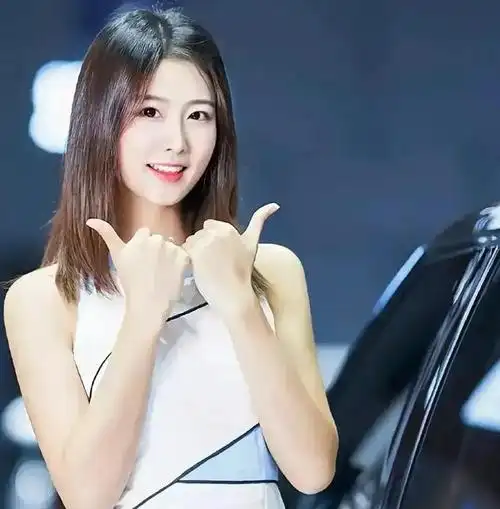 中国第一车模苏宁结婚后人气直线下滑改成直播卖婴儿车