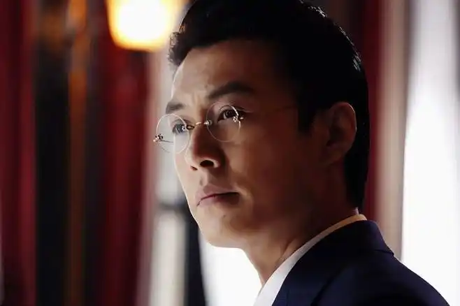 靳东《伪装者》明楼剧照图片[12/16]_电视剧_美桌网