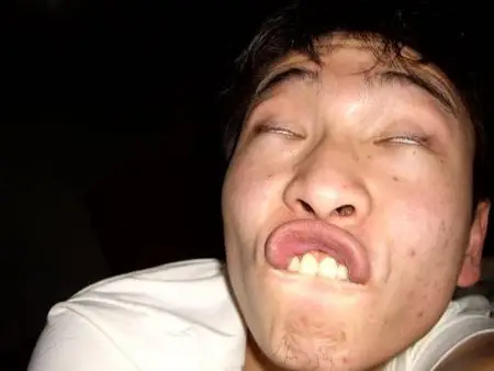 我想找到这张图片的完整大图