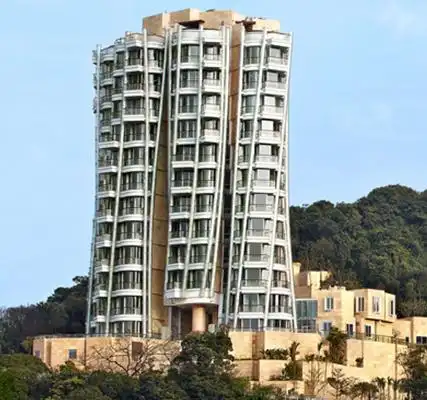 太古东半山傲璇(opus hong kong)昨公布6楼,10楼及复式b单位特色户的