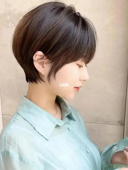 女生超短发分享04甜美挂耳潮短发!